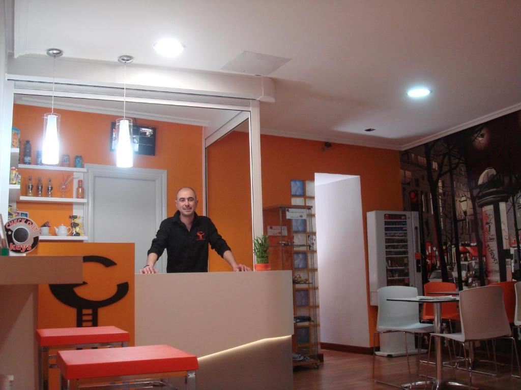 Hostal Escala Luna Salamanca Exterior foto