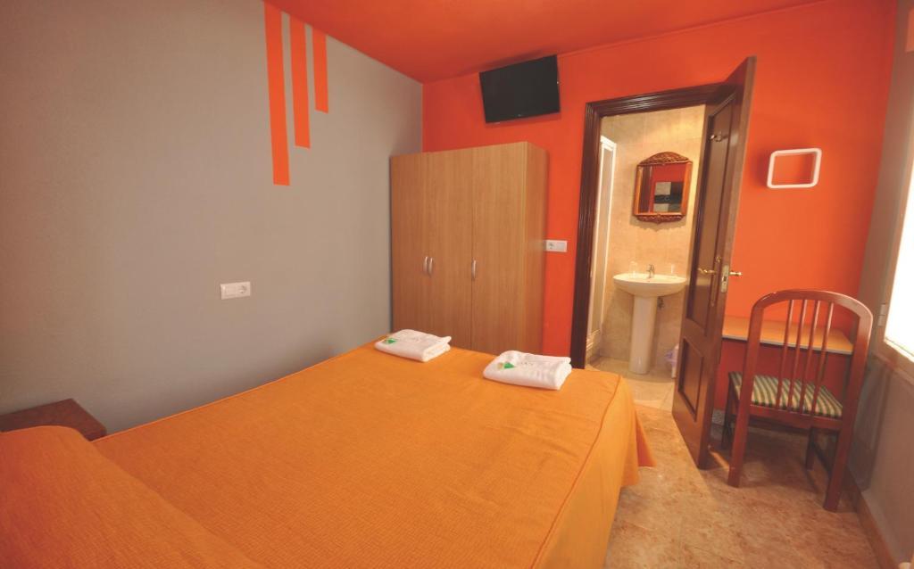 Hostal Escala Luna Salamanca Habitación foto